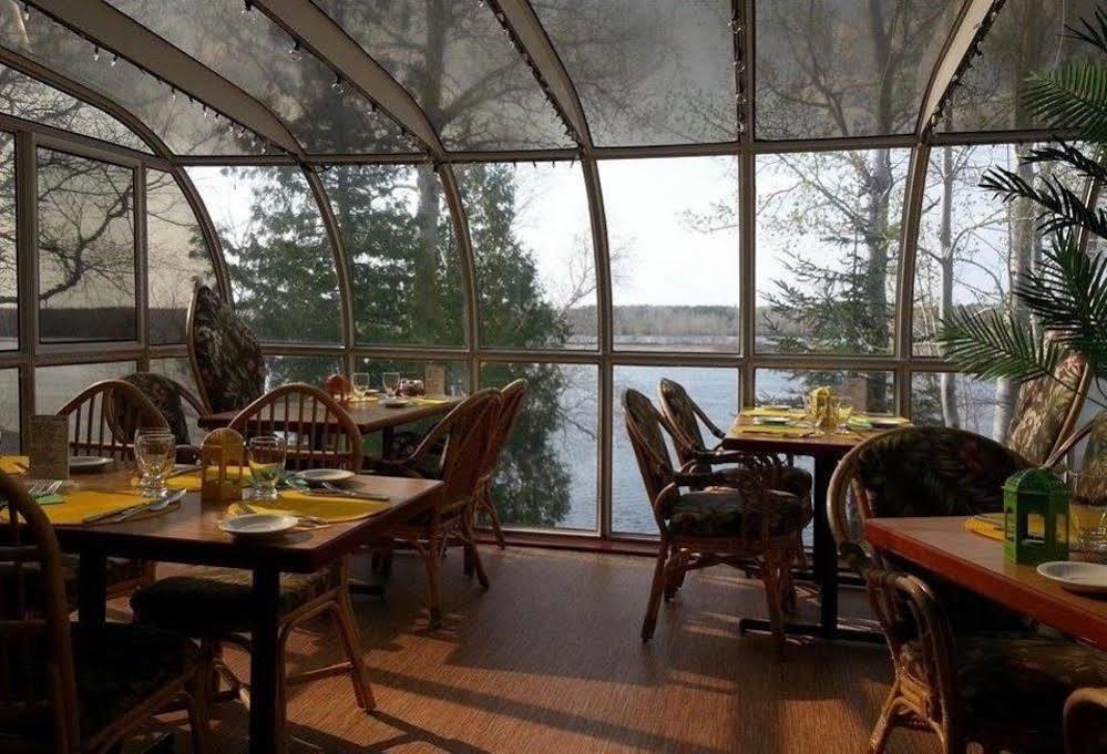Inn Des Berges Saint Felicien